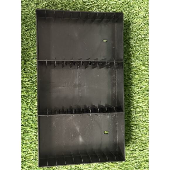 Black Case Logic Cassette Rack Wall Mountable Storage Holder Shelf for 30 Tapes - Picture 2 of 5